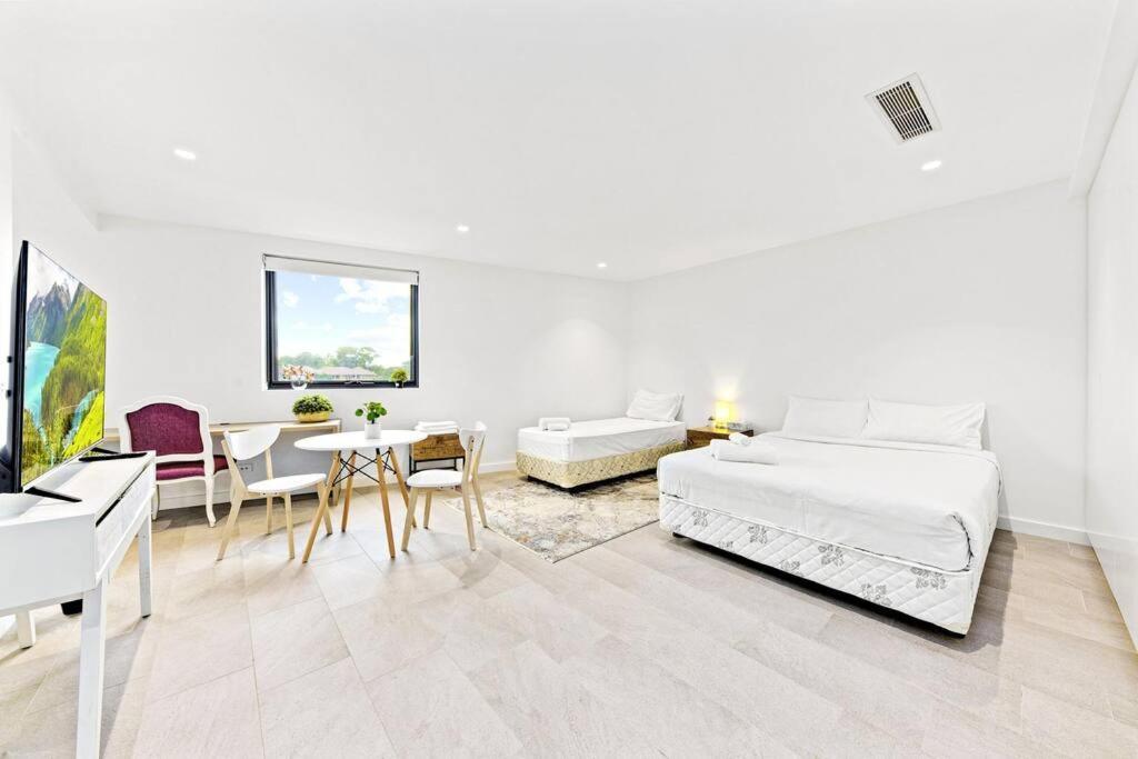 Studio For Long Term Tenants In Strathfield Cbd Sydney Ngoại thất bức ảnh