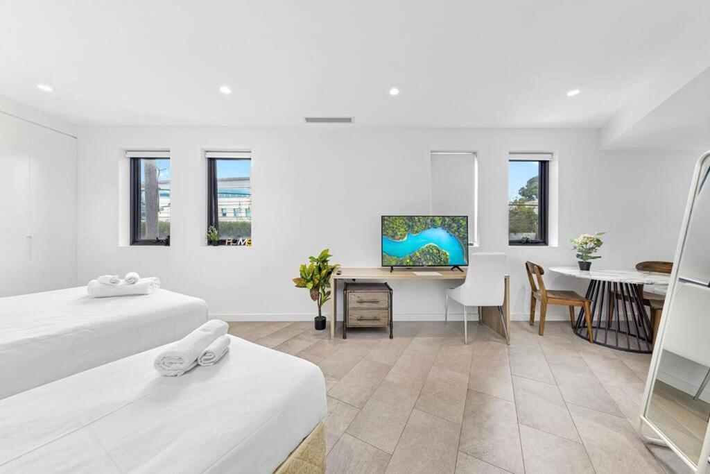 Studio For Long Term Tenants In Strathfield Cbd Sydney Ngoại thất bức ảnh